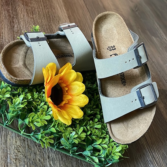 Birkenstock Other - Birkenstock Arizona Birkibuc Kids Sandals